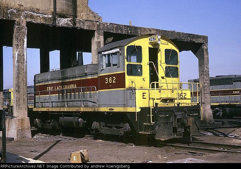 Erie-Lackawanna Electro-Motive Division SW-8 362